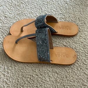 Bahia Lavorarione Artigiana studded rhinestone flip fop